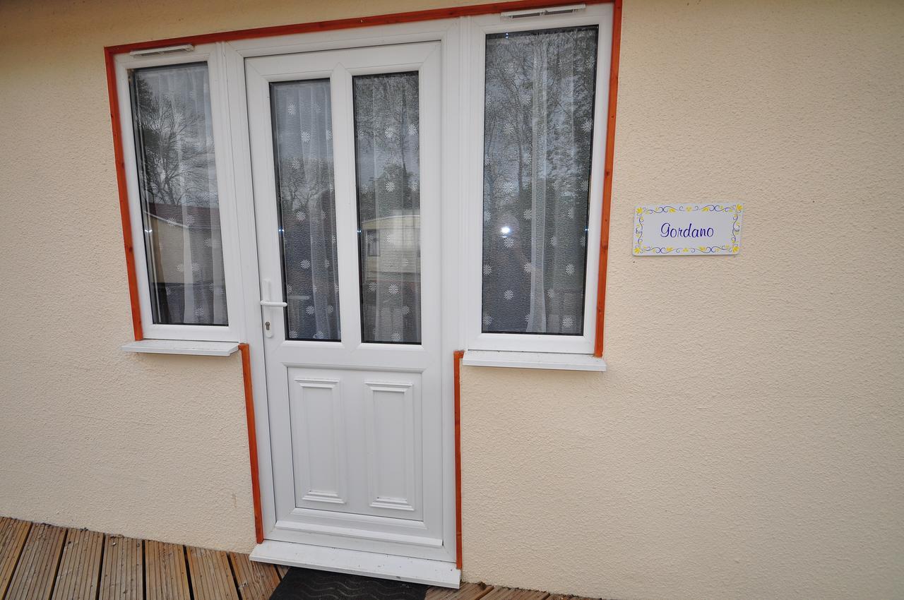 Warrens Village Motel And Self Catering Clevedon Exterior foto