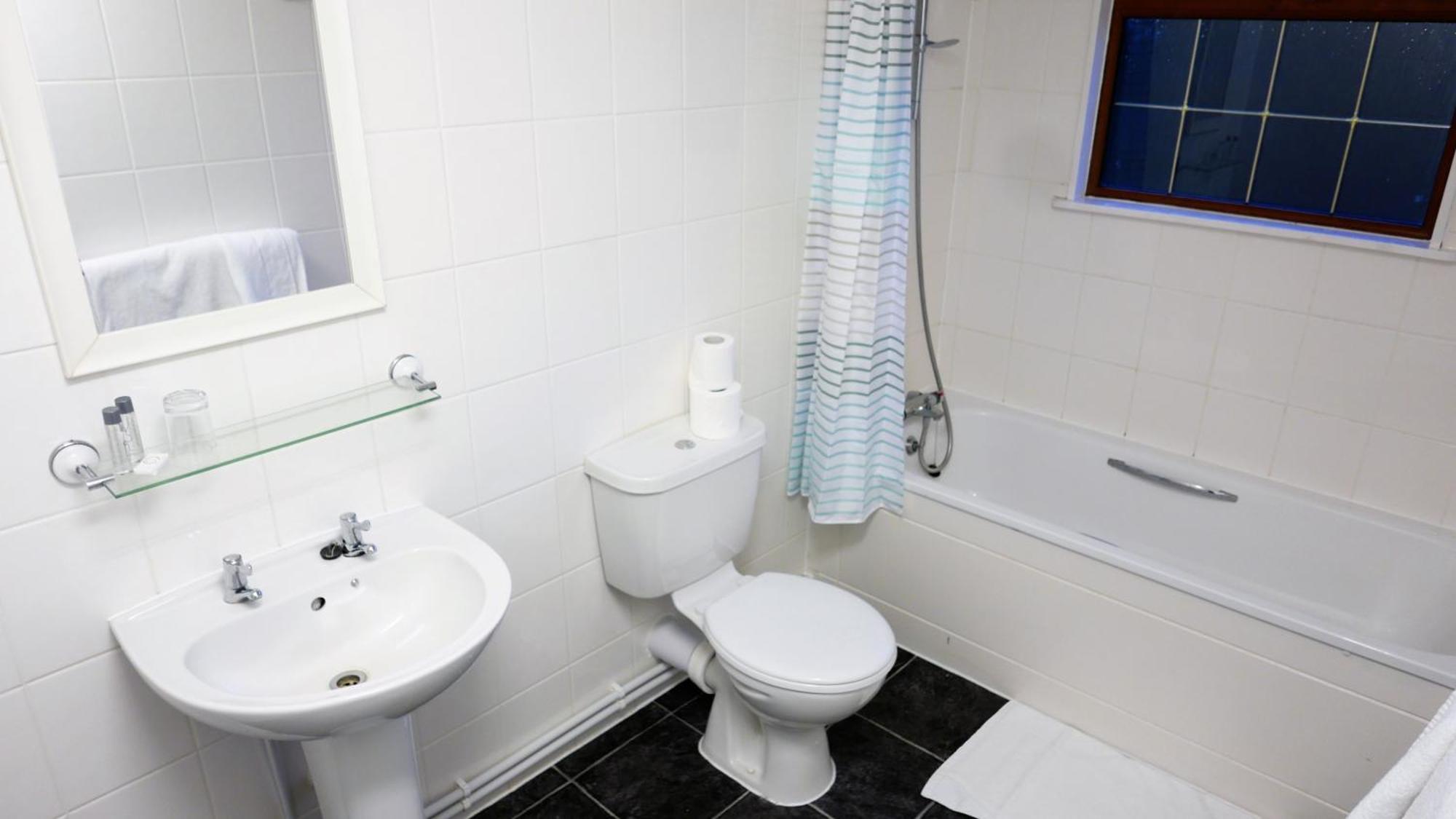 Warrens Village Motel And Self Catering Clevedon Exterior foto